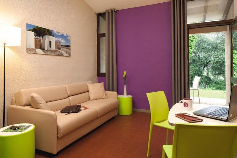 Belambra Clubs La Colle-Sur-Loup - Les Terrasses De Saint-Paul De Vence 호텔 외부 사진